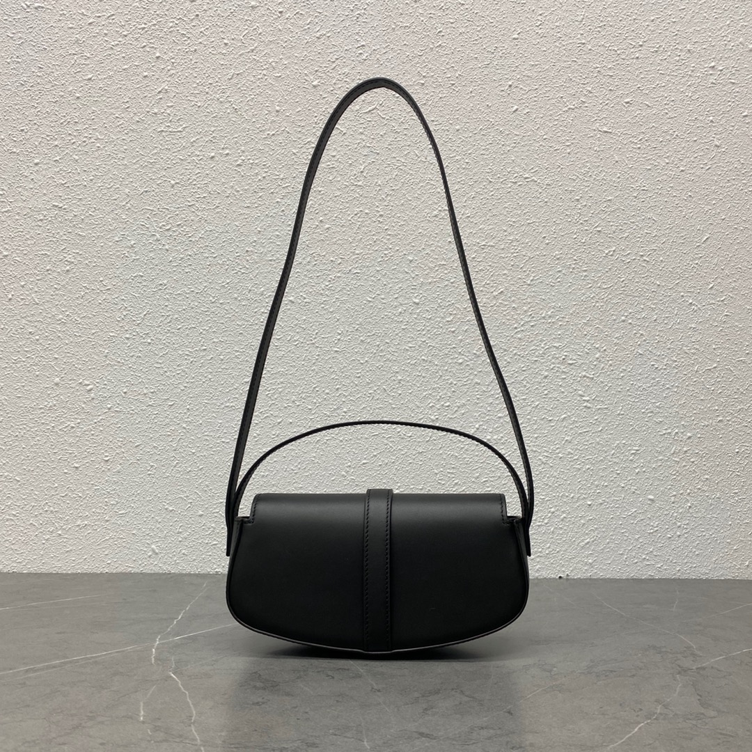 Celine Clutch On Strap Tabou In Smooth Calfskin Black 101593